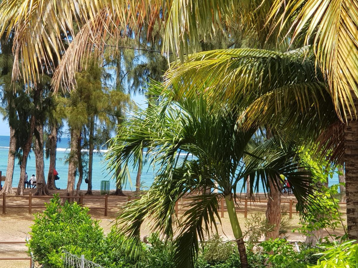 Villa Bienvenue Beachfront House Flic-en-Flacq エクステリア 写真